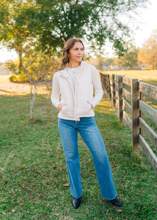 Cream Quilted Sleeveless Puffer Vest