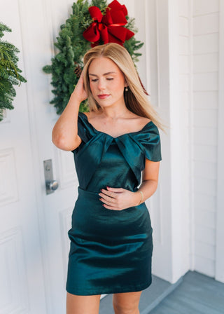 Green Off The Shoulder Fitted Dress