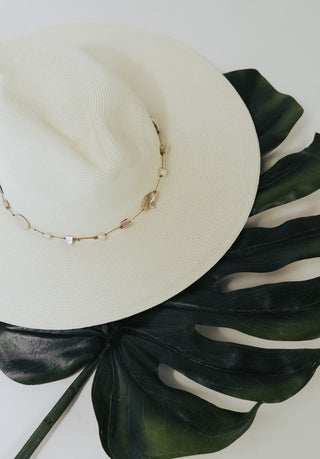 Beige Seashell/Pearl Beach Hat | Select Trends Boutique