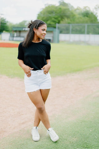 Black Basic Front Pocket Tee | Select Trends Boutique