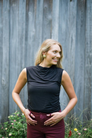 Black Fitted Ruch Detail Sleeveless Top | Select Trends Boutique