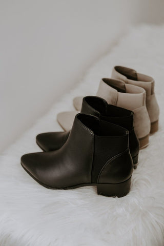 Black Plain Jane Booties | Select Trends Boutique