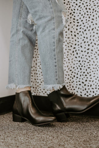 Black Plain Jane Booties | Select Trends Boutique