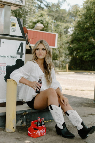 Black & White Western Cowgirl Boots | Select Trends Boutique