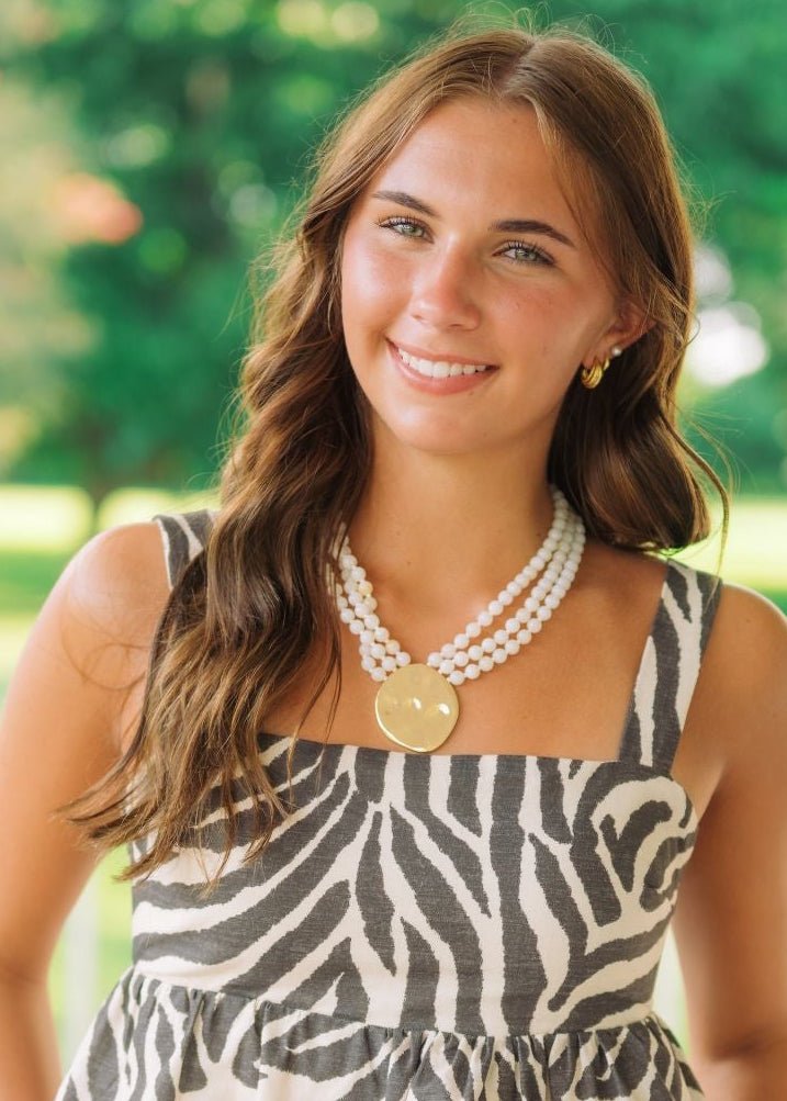 Cream Beaded Pendant Necklace