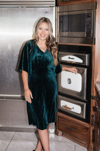 Green Velvet Kimono Sleeve Midi Dress | Select Trends Boutique