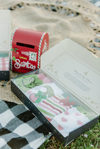 Grinch Assorted 4 - Pack Fuzzy Socks | Select Trends Boutique