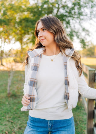 Ivory Reversable Puffer Vest | Select Trends Boutique