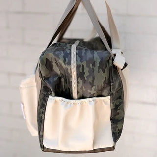 Jadelynn Brooke Camo Duffle Bag | Select Trends Boutique