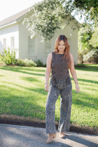 Leopard Print Wide Leg Jeans - Select Trends Boutique