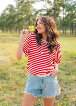 Light Wash Frayed Denim Shorts | Select Trends Boutique