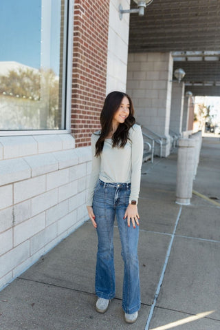 Mint Green Scoop Neck Long Sleeve | Select Trends Boutique