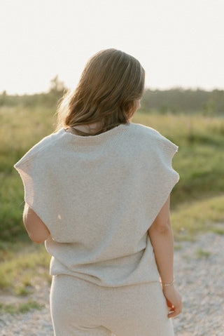 Oatmeal Knit Set Vest - Select Trends Boutique