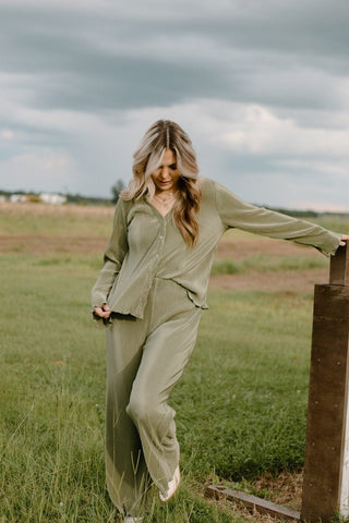 Olive Pleated Set Pants | Select Trends Boutique