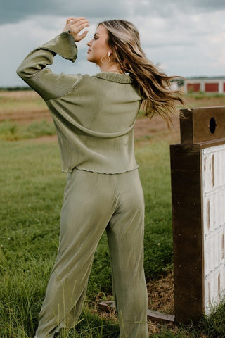 Olive Pleated Set Pants | Select Trends Boutique