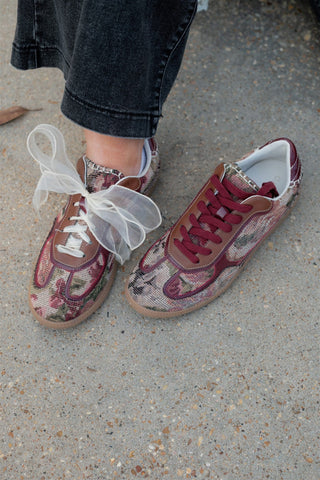 Dalia Mauve Floral Sneakers