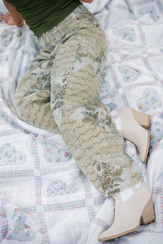 Cream Floral Print Barrel Jeans