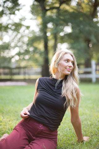 Black Fitted Ruch Detail Sleeveless Top