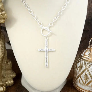 Silver Chain Link Hammered Cross Necklace | Select Trends Boutique