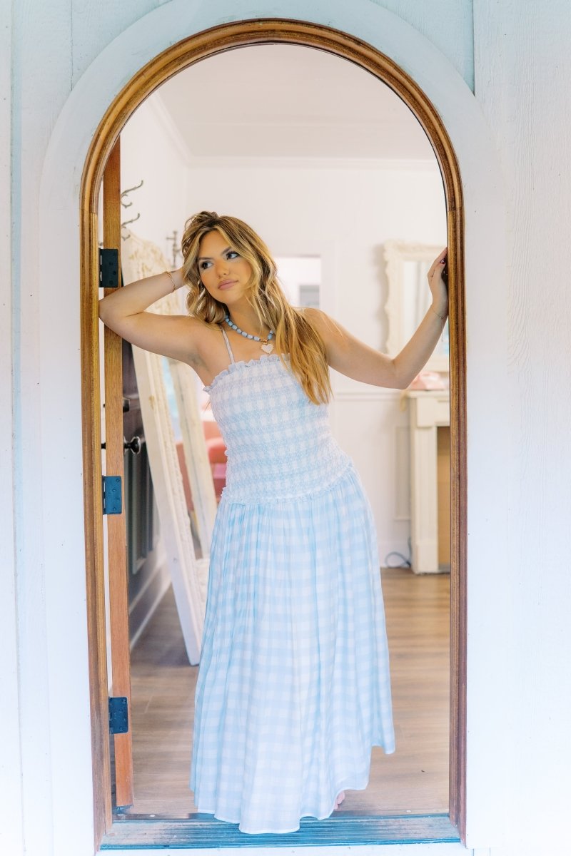 blue gingham smocked dress Sky Maxi Also offered in sizes Colors:white Puff sleeve Black and White Vintage 2000s City Triangles
