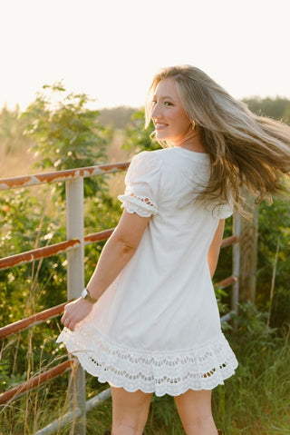 White Eyelet Lace Bow Front Dress | Select Trends Boutique