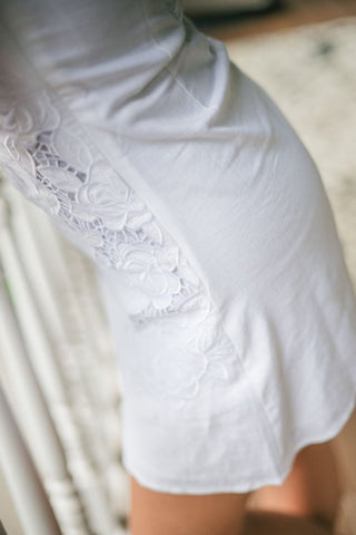 White Flower Embroidered Linen Dress | Select Trends Boutique
