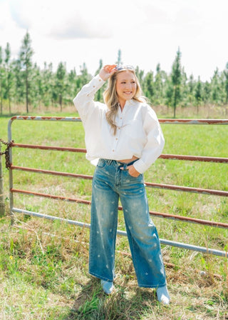 White Oversized Collared Blouse | Select Trends Boutique
