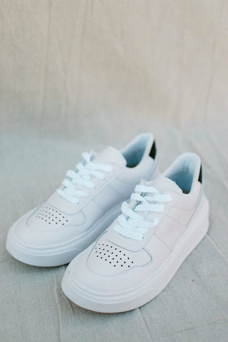 White Platform Sneaker | Select Trends Boutique