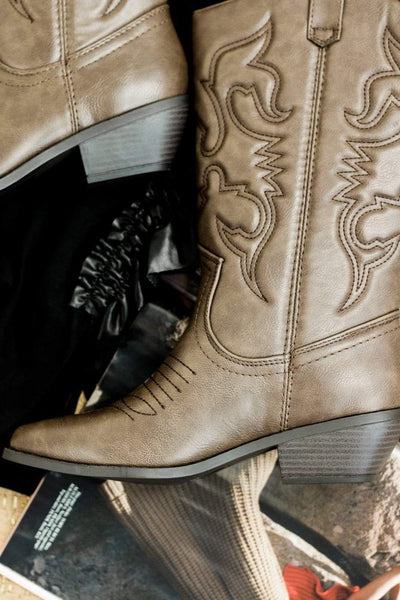 Chocolate Cowgirl Kickin' Boots - Select Trends Boutique